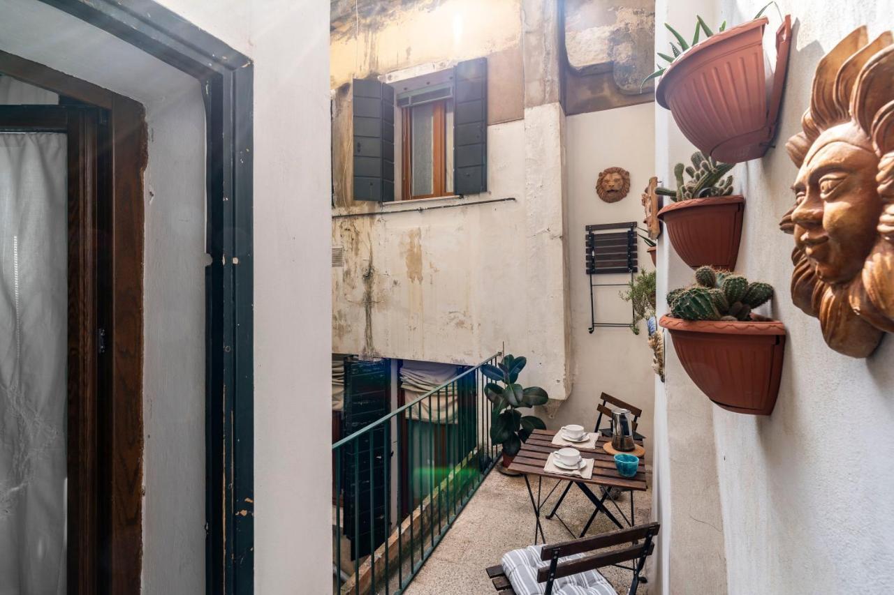 Appartamento Ai Miracoli Venedig Exteriör bild